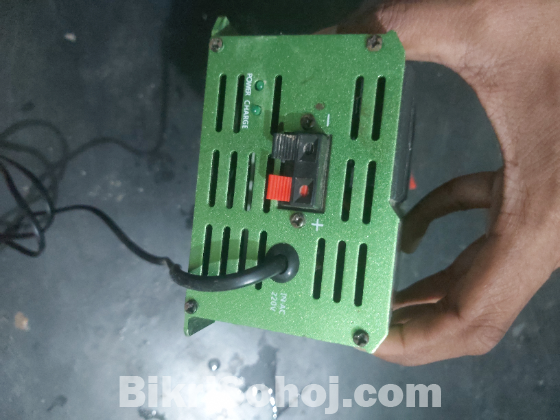 Brand new jongfa inverter& charger max 20 A charger 2000 W